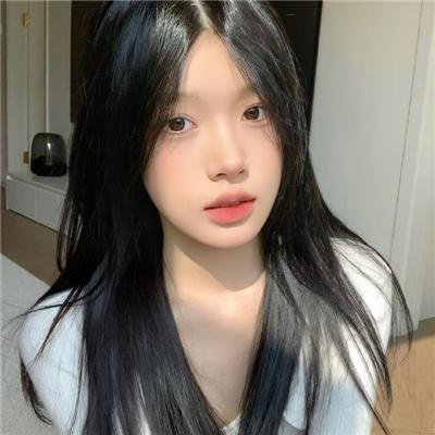 伊朗三面戏剧人生